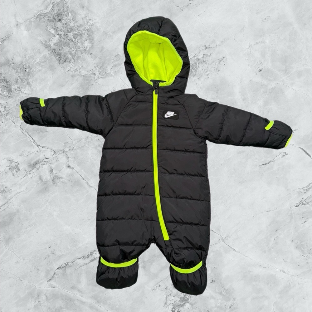 NWOT NIKE Baby's Fleece Therma Hooded Coverall  Black/Neon Green 6M